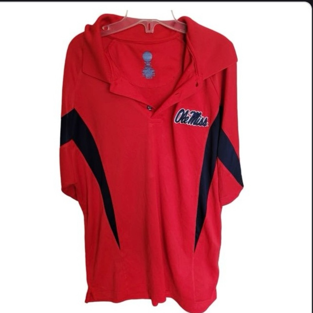 Ole Miss polo shirt for men. Size M